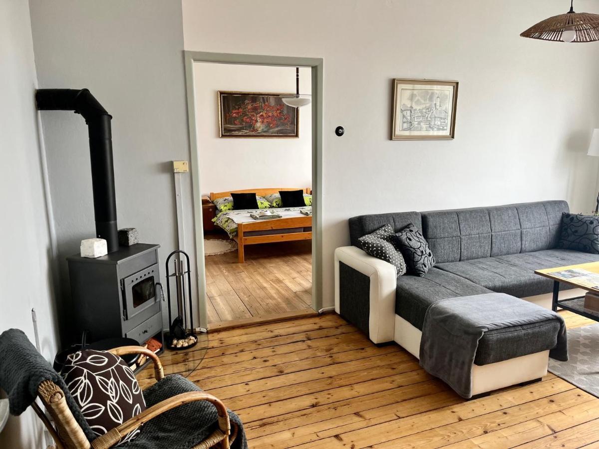 Slunny Byt S Krasnym Vyhledem Apartment Nove Mesto nad Metuji Exterior photo