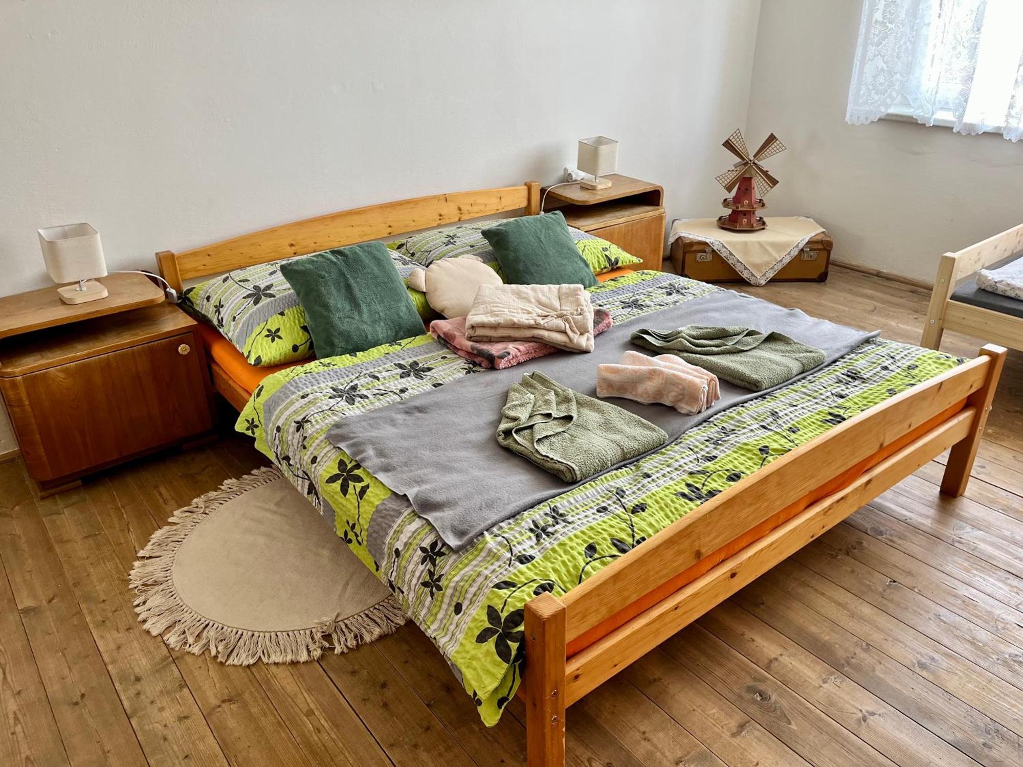 Slunny Byt S Krasnym Vyhledem Apartment Nove Mesto nad Metuji Exterior photo